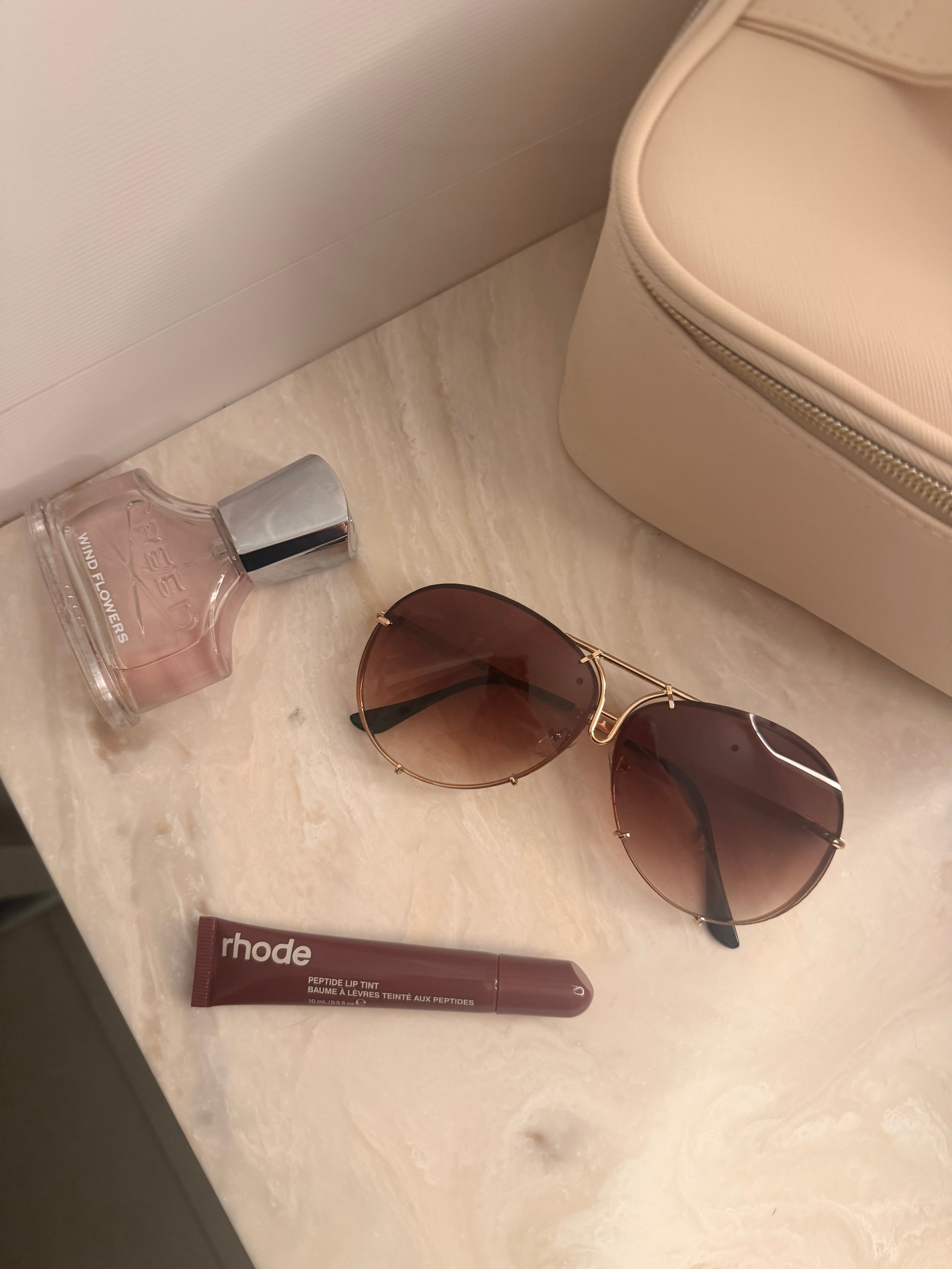 Brown ‘CeCe’ shades
